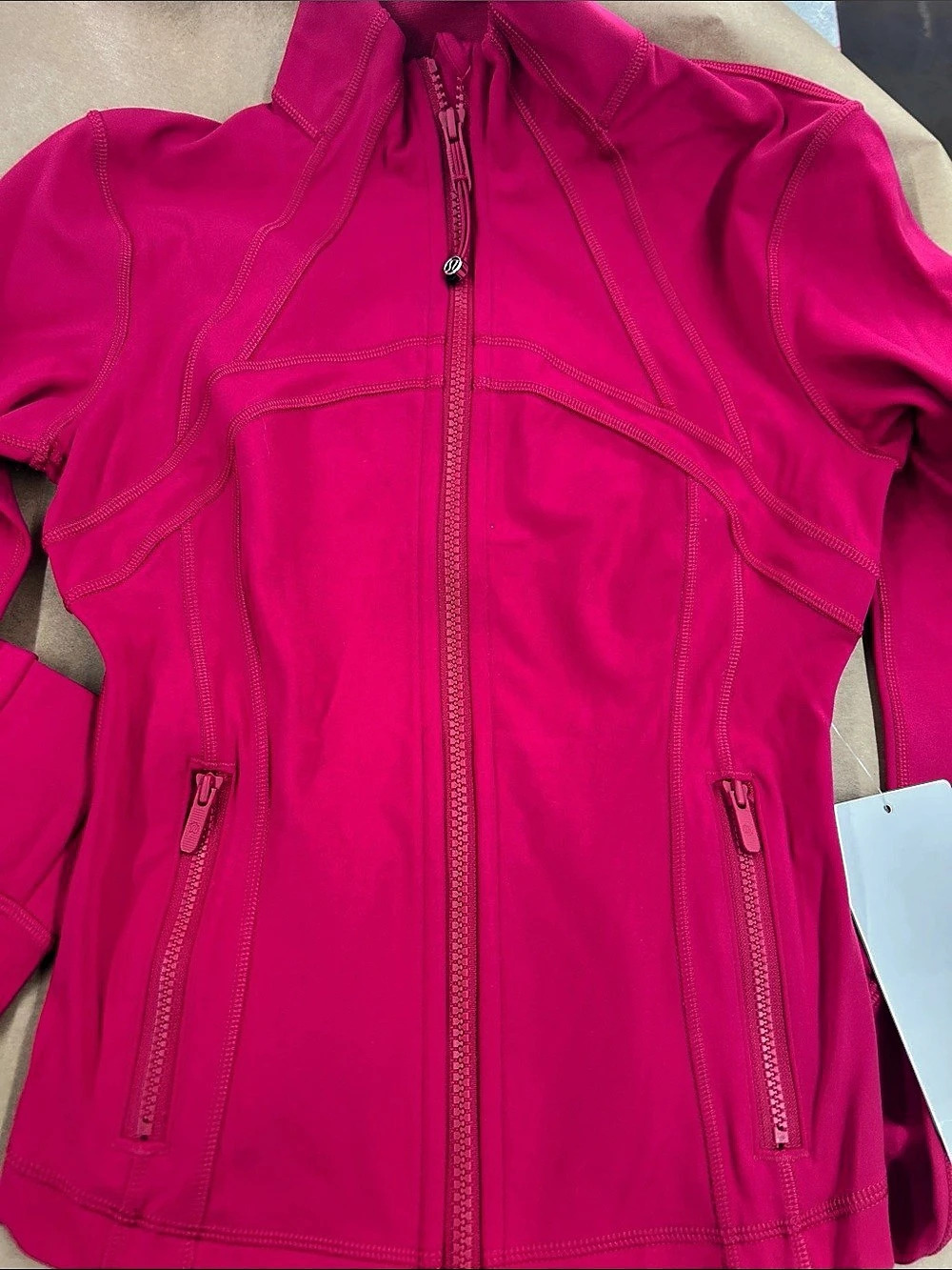 Lululemon Define Cropped Jacket in Pink Size 2 NWT